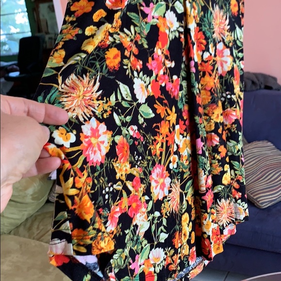 Top - Picture 3 of 4